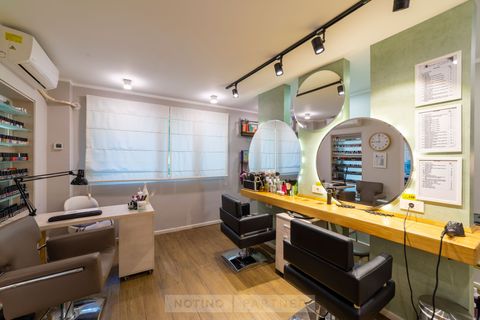 Beauty Studio by Sanda Pascu