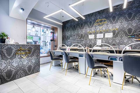Diamond Hair Nails Spa
