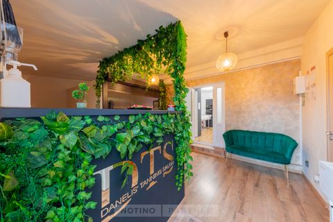 Danelis Tanning Salon