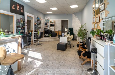 Hair and beauty studio EDA - Giga Sofronova