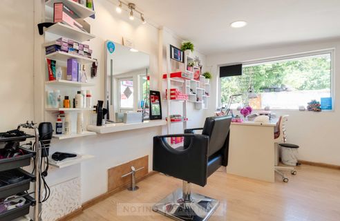 Paola hair studio
