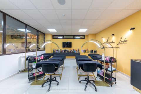 Alexandra Leafu Lash&Brow Academy Târgoviște