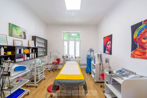 Feminity Sugaring Salon