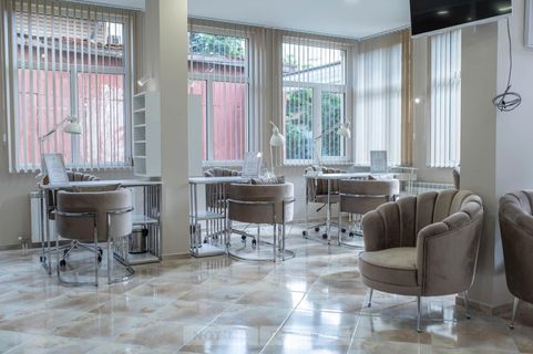 GLAMOUR beauty studio Sofia | Notino салони