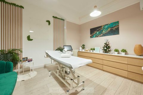 Salon gallery image 0