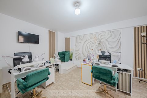 Alexandra NailTech