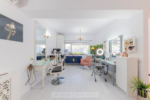 La Maison - Salon de Beauté